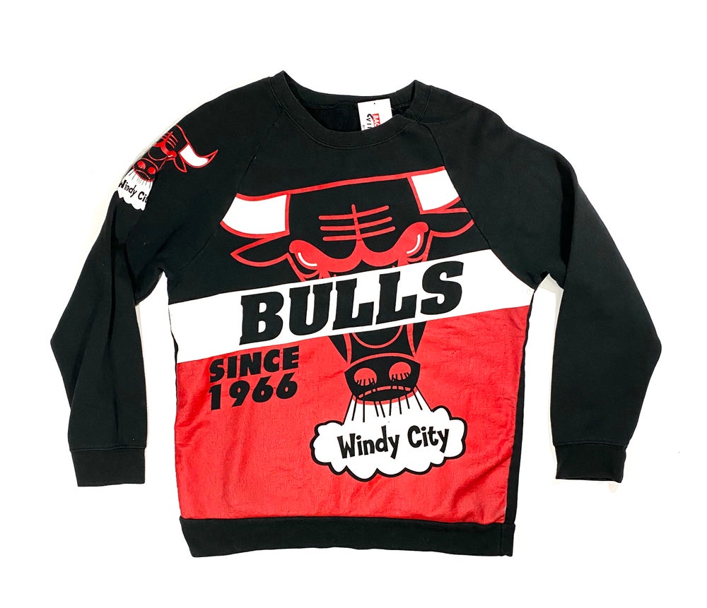 Image of (S) Chicago Bulls Crewneck